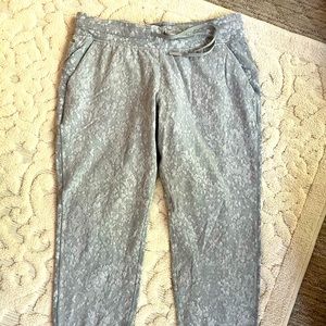 Lululemon Ready to Rulu Joggers size 12